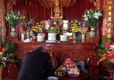Bài trí bàn thờ gia tiên trong dịp tết như thế nào?